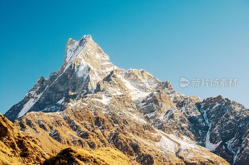 Machapuchare(鱼尾山)从Mardi Himal，尼泊尔